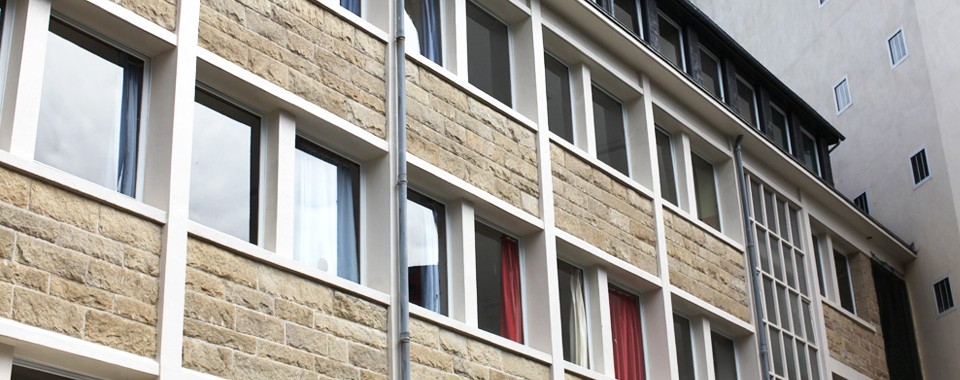 Cour de l’école St-Yves – Façade